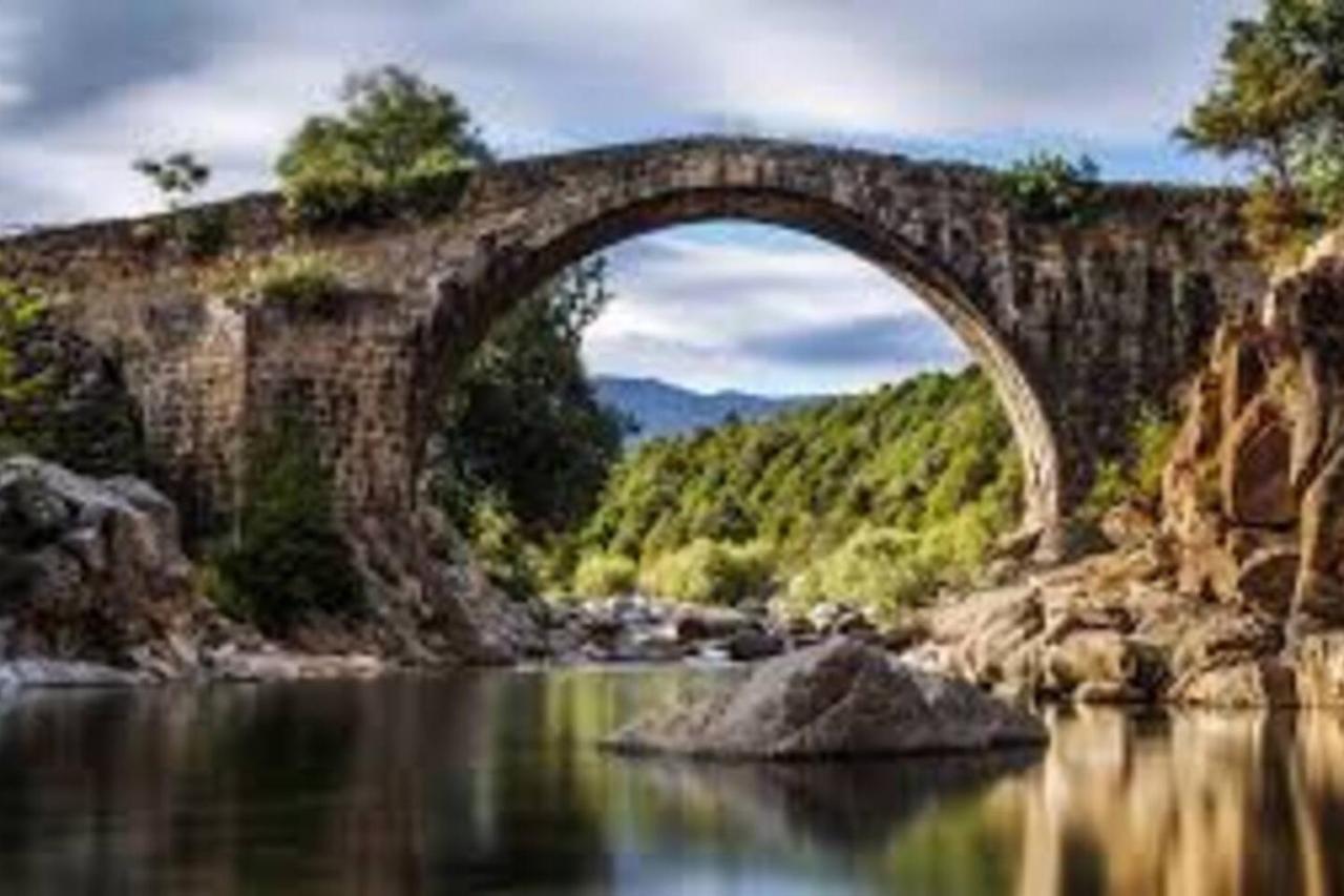 Casita Con Encanto En La Sierra De Gredos, Candeleda Εξωτερικό φωτογραφία